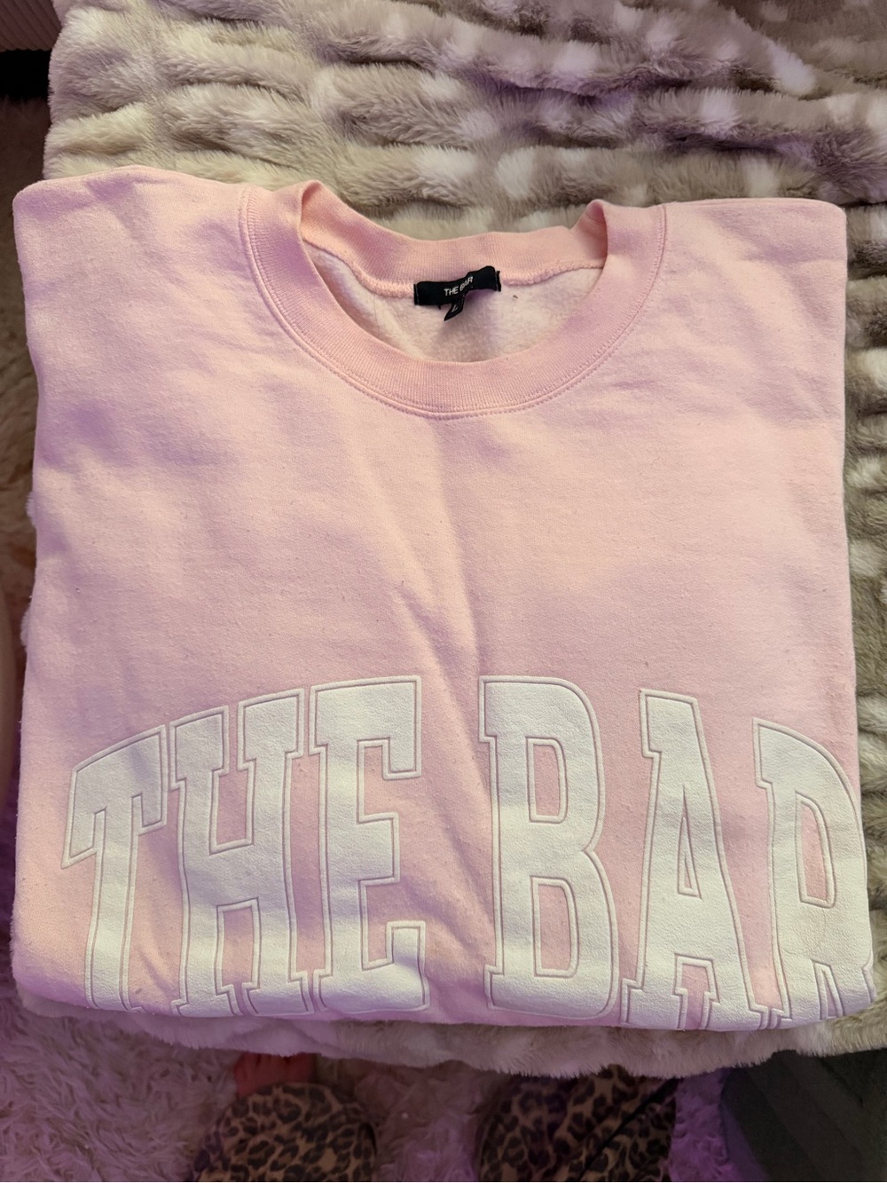 The Bar Pink Sweatshirt (L)